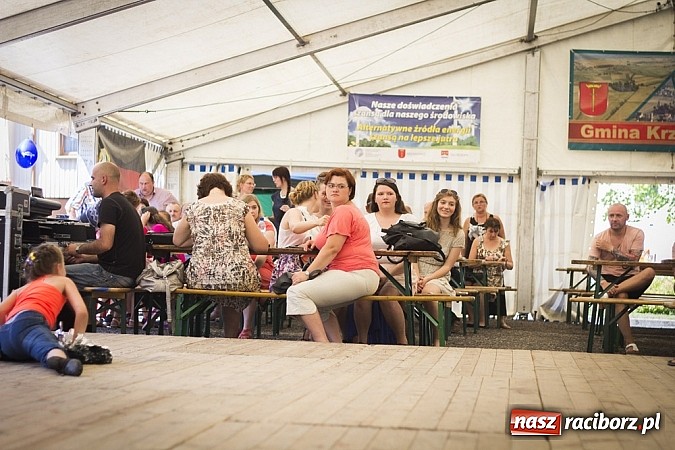 Zdjęcie w galerii na portalu naszraciborz.pl: Występy młodzieży, biesiada i odznaczenia dla strażak&oacute;w, czyli Dni Krzanowic już za nami wiadomości z regionu