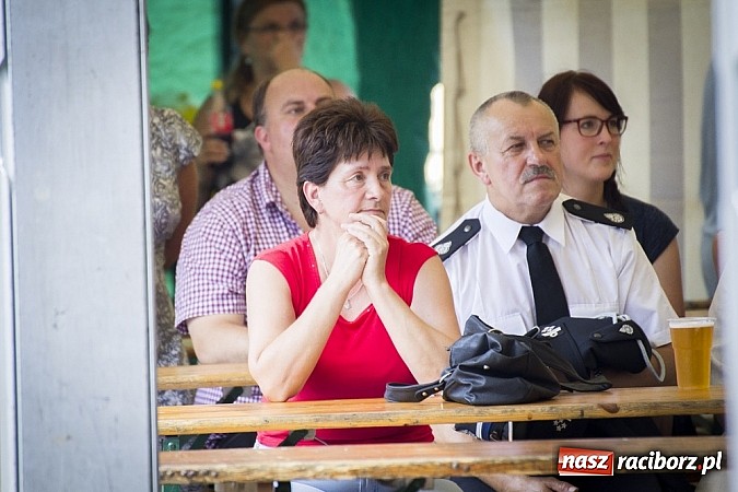 Zdjęcie w galerii na portalu naszraciborz.pl: Występy młodzieży, biesiada i odznaczenia dla strażak&oacute;w, czyli Dni Krzanowic już za nami wiadomości z regionu