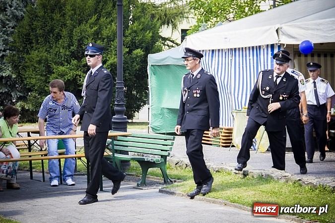 Zdjęcie w galerii na portalu naszraciborz.pl: Występy młodzieży, biesiada i odznaczenia dla strażak&oacute;w, czyli Dni Krzanowic już za nami wiadomości z regionu