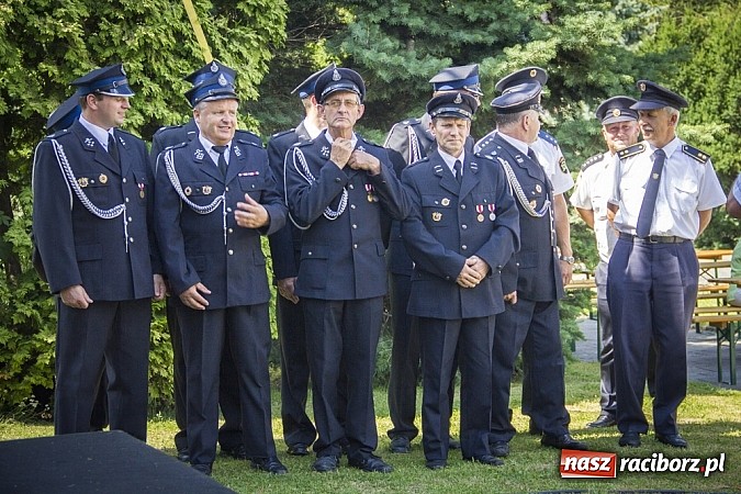 Zdjęcie w galerii na portalu naszraciborz.pl: Występy młodzieży, biesiada i odznaczenia dla strażak&oacute;w, czyli Dni Krzanowic już za nami wiadomości z regionu