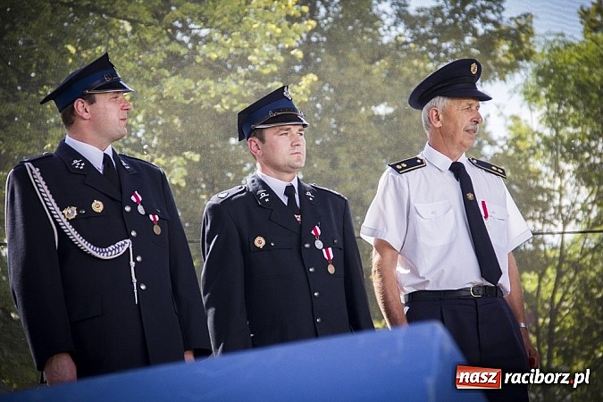 Zdjęcie w galerii na portalu naszraciborz.pl: Występy młodzieży, biesiada i odznaczenia dla strażak&oacute;w, czyli Dni Krzanowic już za nami wiadomości z regionu