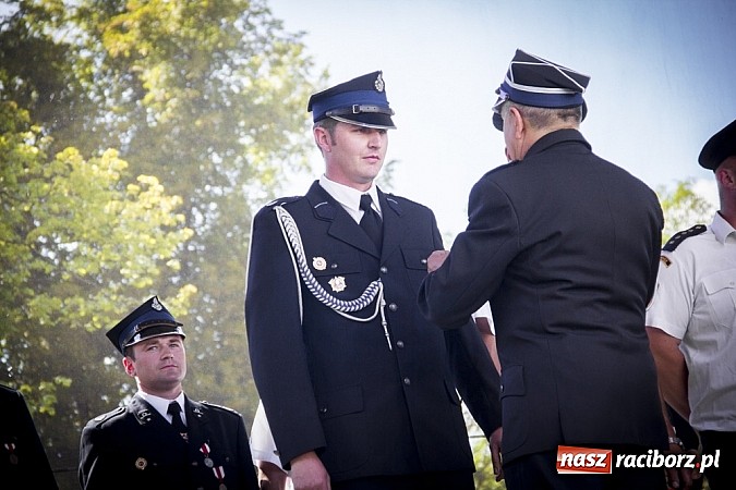 Zdjęcie w galerii na portalu naszraciborz.pl: Występy młodzieży, biesiada i odznaczenia dla strażak&oacute;w, czyli Dni Krzanowic już za nami wiadomości z regionu