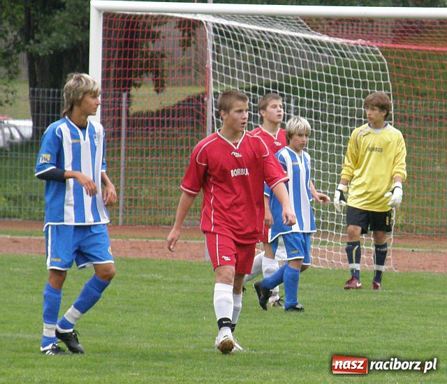 Zdjęcie w galerii na portalu naszraciborz.pl: W turnieju trampkarzy U-16 najlepsza KP Unia - OSiR Racibórz wiadomości z regionu