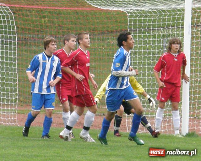 Zdjęcie w galerii na portalu naszraciborz.pl: W turnieju trampkarzy U-16 najlepsza KP Unia - OSiR Racibórz wiadomości z regionu