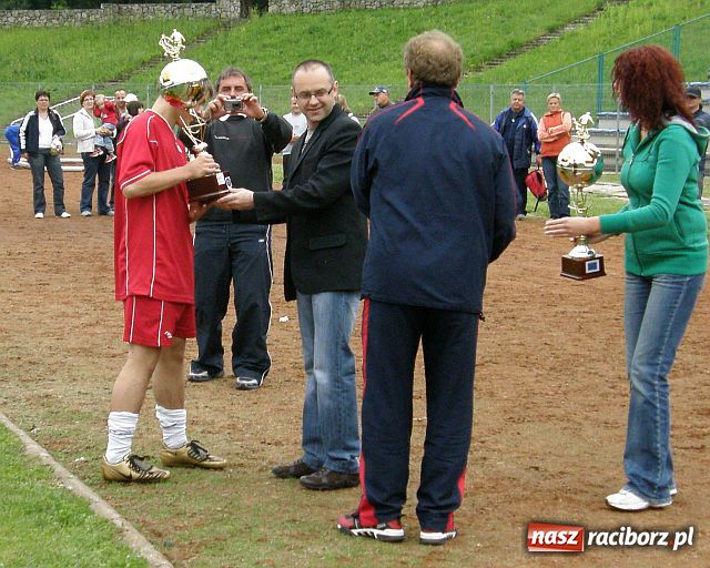 Zdjęcie w galerii na portalu naszraciborz.pl: W turnieju trampkarzy U-16 najlepsza KP Unia - OSiR Racibórz wiadomości z regionu