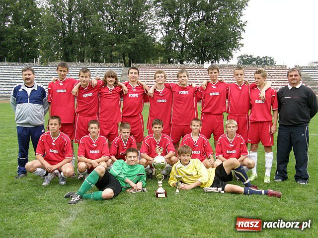 Zdjęcie w galerii na portalu naszraciborz.pl: W turnieju trampkarzy U-16 najlepsza KP Unia - OSiR Racibórz wiadomości z regionu