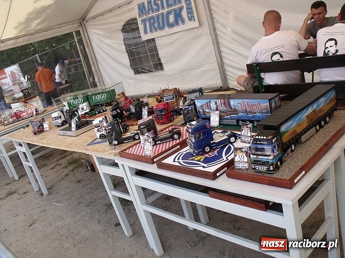 Zdjęcie w galerii na portalu naszraciborz.pl: Tłumy na zlocie Master Truck 2014 wiadomości z regionu