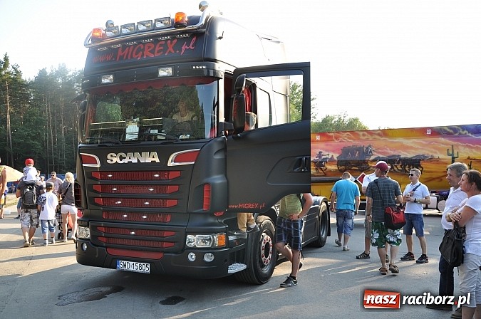 Zdjęcie w galerii na portalu naszraciborz.pl: Tłumy na zlocie Master Truck 2014 wiadomości z regionu