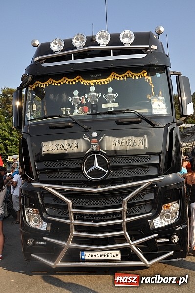 Zdjęcie w galerii na portalu naszraciborz.pl: Tłumy na zlocie Master Truck 2014 wiadomości z regionu