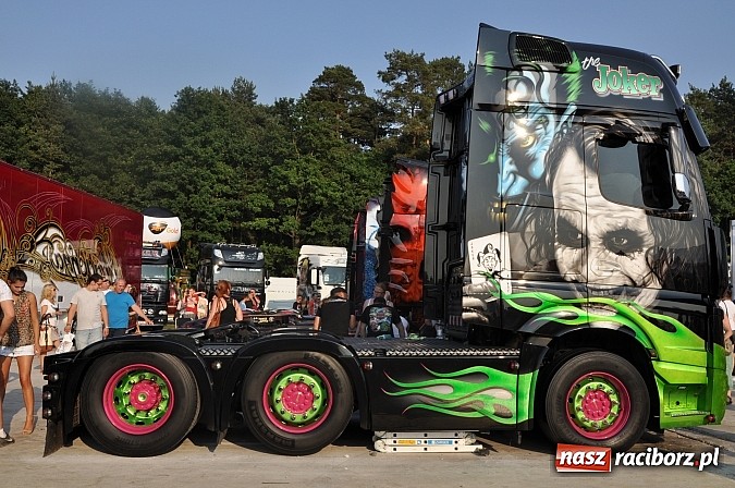 Zdjęcie w galerii na portalu naszraciborz.pl: Tłumy na zlocie Master Truck 2014 wiadomości z regionu