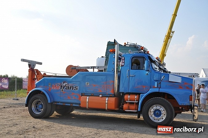 Zdjęcie w galerii na portalu naszraciborz.pl: Tłumy na zlocie Master Truck 2014 wiadomości z regionu