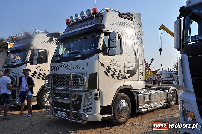 Zdjęcie w galerii na portalu naszraciborz.pl: Tłumy na zlocie Master Truck 2014 wiadomości z regionu