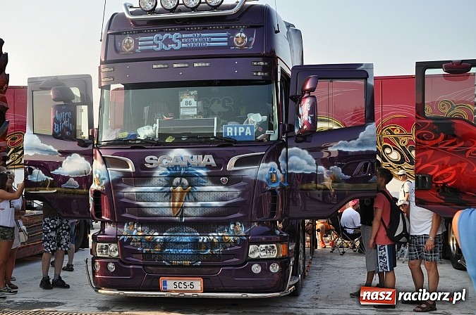 Zdjęcie w galerii na portalu naszraciborz.pl: Tłumy na zlocie Master Truck 2014 wiadomości z regionu