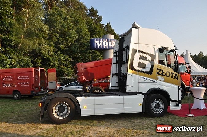 Zdjęcie w galerii na portalu naszraciborz.pl: Tłumy na zlocie Master Truck 2014 wiadomości z regionu