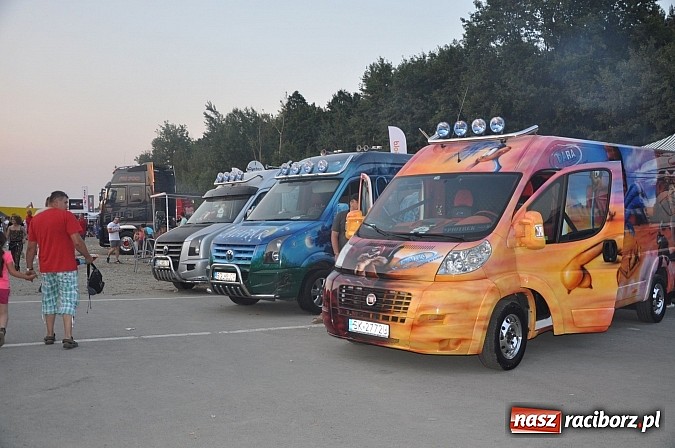 Zdjęcie w galerii na portalu naszraciborz.pl: Tłumy na zlocie Master Truck 2014 wiadomości z regionu