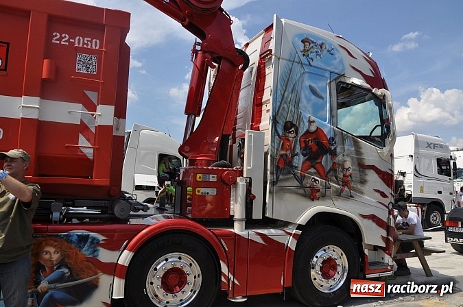 Zdjęcie w galerii na portalu naszraciborz.pl: Tłumy na zlocie Master Truck 2014 wiadomości z regionu