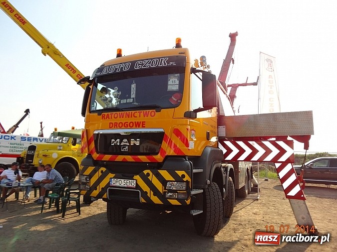 Zdjęcie w galerii na portalu naszraciborz.pl: Tłumy na zlocie Master Truck 2014 wiadomości z regionu