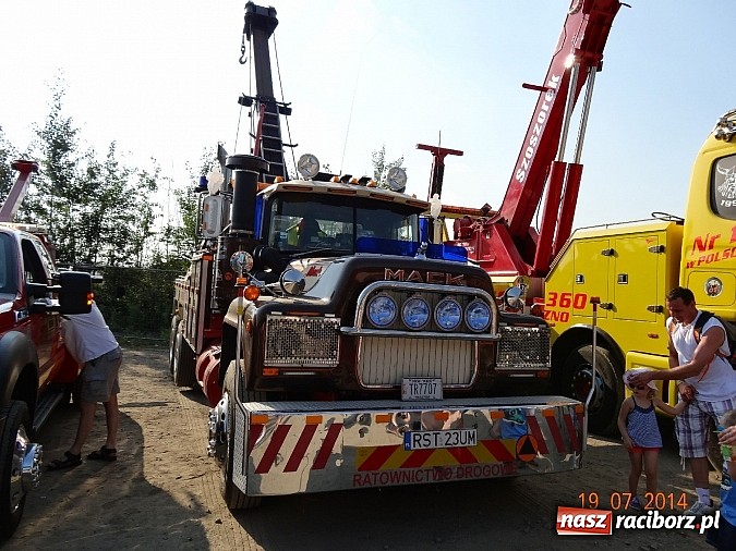 Zdjęcie w galerii na portalu naszraciborz.pl: Tłumy na zlocie Master Truck 2014 wiadomości z regionu