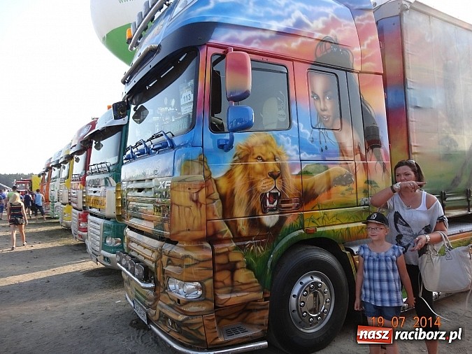 Zdjęcie w galerii na portalu naszraciborz.pl: Tłumy na zlocie Master Truck 2014 wiadomości z regionu