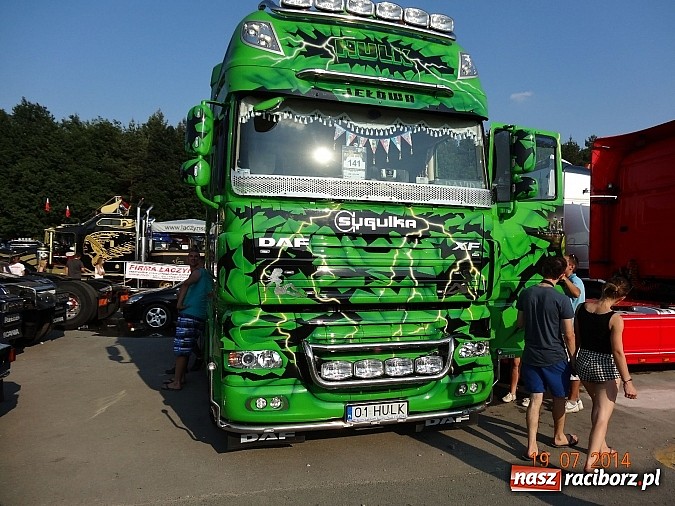 Zdjęcie w galerii na portalu naszraciborz.pl: Tłumy na zlocie Master Truck 2014 wiadomości z regionu