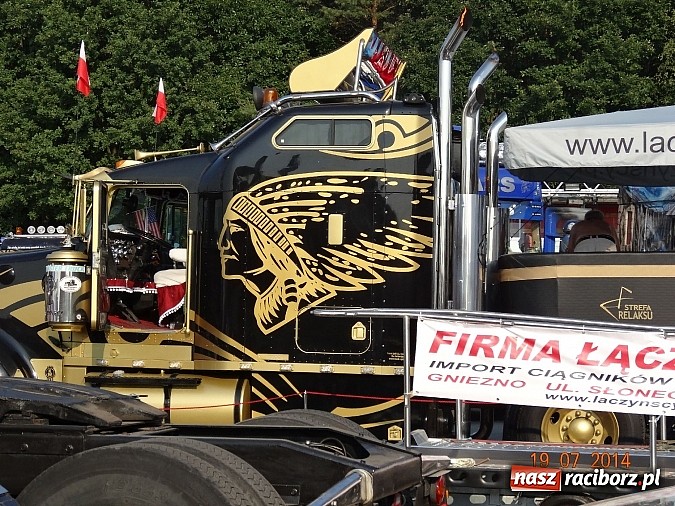 Zdjęcie w galerii na portalu naszraciborz.pl: Tłumy na zlocie Master Truck 2014 wiadomości z regionu