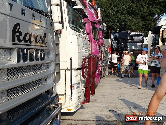 Zdjęcie w galerii na portalu naszraciborz.pl: Tłumy na zlocie Master Truck 2014 wiadomości z regionu
