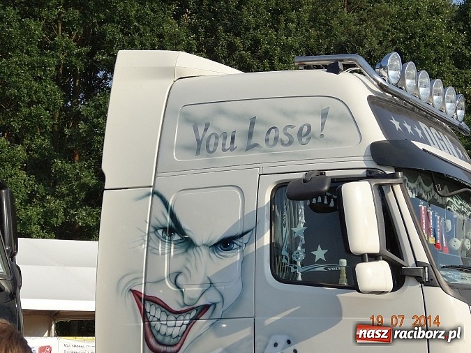 Zdjęcie w galerii na portalu naszraciborz.pl: Tłumy na zlocie Master Truck 2014 wiadomości z regionu