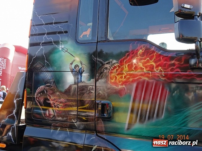 Zdjęcie w galerii na portalu naszraciborz.pl: Tłumy na zlocie Master Truck 2014 wiadomości z regionu