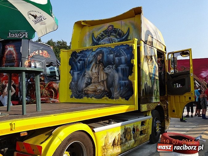 Zdjęcie w galerii na portalu naszraciborz.pl: Tłumy na zlocie Master Truck 2014 wiadomości z regionu