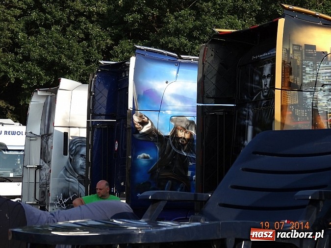 Zdjęcie w galerii na portalu naszraciborz.pl: Tłumy na zlocie Master Truck 2014 wiadomości z regionu