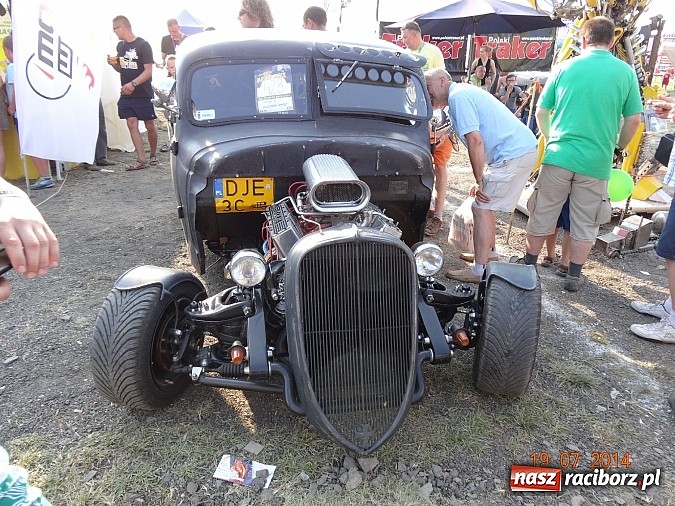 Zdjęcie w galerii na portalu naszraciborz.pl: Tłumy na zlocie Master Truck 2014 wiadomości z regionu