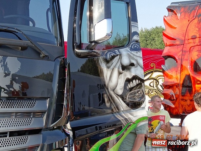 Zdjęcie w galerii na portalu naszraciborz.pl: Tłumy na zlocie Master Truck 2014 wiadomości z regionu
