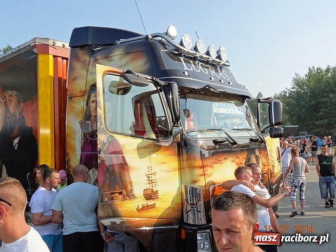 Zdjęcie w galerii na portalu naszraciborz.pl: Tłumy na zlocie Master Truck 2014 wiadomości z regionu
