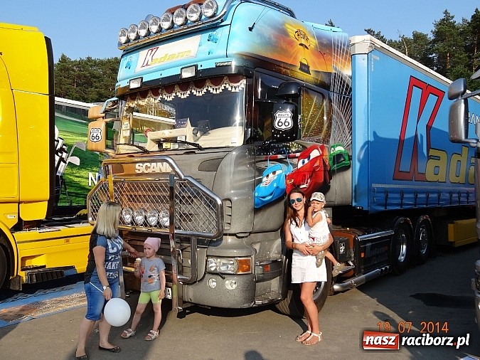 Zdjęcie w galerii na portalu naszraciborz.pl: Tłumy na zlocie Master Truck 2014 wiadomości z regionu