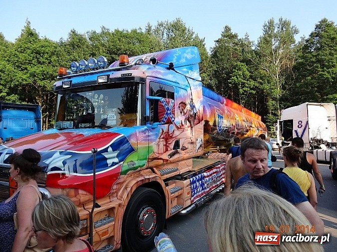 Zdjęcie w galerii na portalu naszraciborz.pl: Tłumy na zlocie Master Truck 2014 wiadomości z regionu