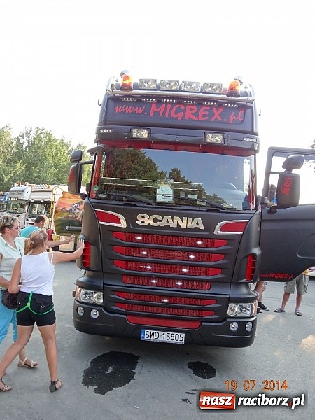 Zdjęcie w galerii na portalu naszraciborz.pl: Tłumy na zlocie Master Truck 2014 wiadomości z regionu
