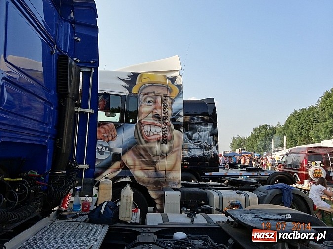 Zdjęcie w galerii na portalu naszraciborz.pl: Tłumy na zlocie Master Truck 2014 wiadomości z regionu