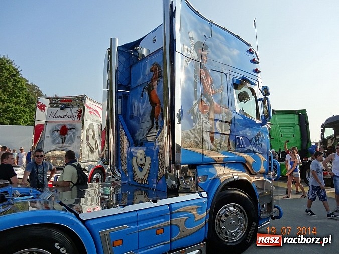 Zdjęcie w galerii na portalu naszraciborz.pl: Tłumy na zlocie Master Truck 2014 wiadomości z regionu