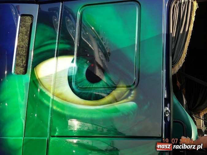 Zdjęcie w galerii na portalu naszraciborz.pl: Tłumy na zlocie Master Truck 2014 wiadomości z regionu