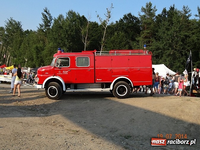 Zdjęcie w galerii na portalu naszraciborz.pl: Tłumy na zlocie Master Truck 2014 wiadomości z regionu