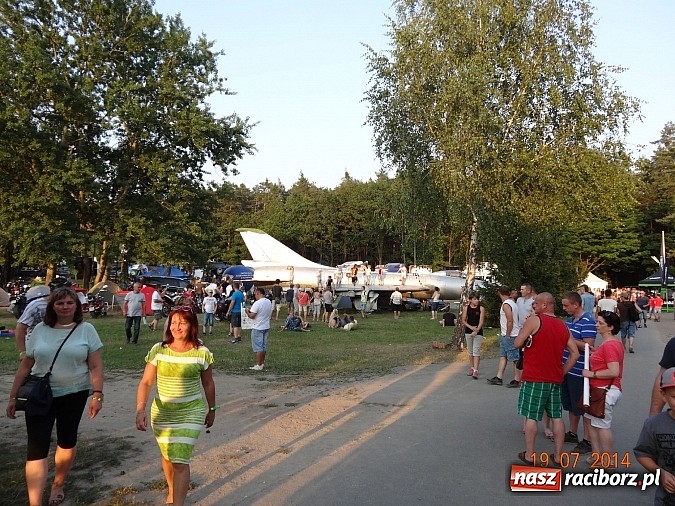 Zdjęcie w galerii na portalu naszraciborz.pl: Tłumy na zlocie Master Truck 2014 wiadomości z regionu
