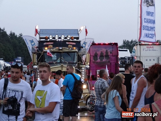 Zdjęcie w galerii na portalu naszraciborz.pl: Tłumy na zlocie Master Truck 2014 wiadomości z regionu