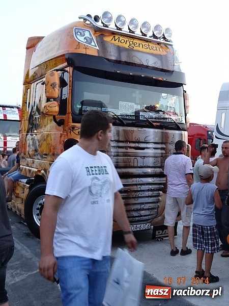 Zdjęcie w galerii na portalu naszraciborz.pl: Tłumy na zlocie Master Truck 2014 wiadomości z regionu