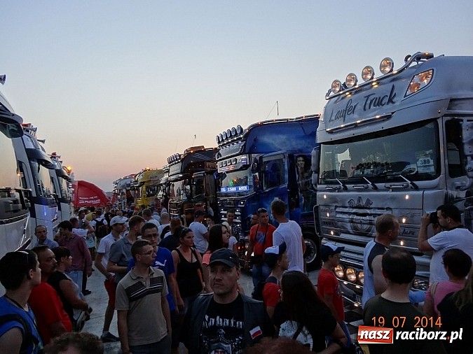 Zdjęcie w galerii na portalu naszraciborz.pl: Tłumy na zlocie Master Truck 2014 wiadomości z regionu