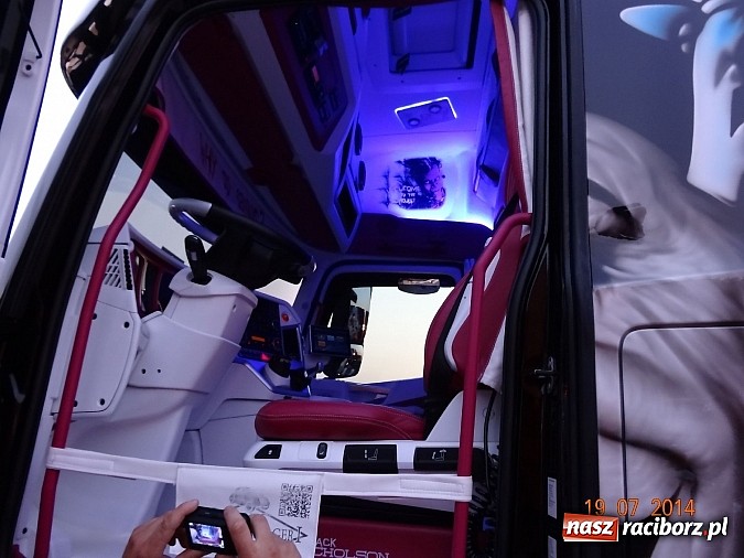 Zdjęcie w galerii na portalu naszraciborz.pl: Tłumy na zlocie Master Truck 2014 wiadomości z regionu