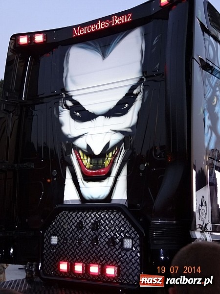 Zdjęcie w galerii na portalu naszraciborz.pl: Tłumy na zlocie Master Truck 2014 wiadomości z regionu