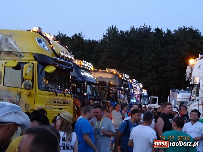 Zdjęcie w galerii na portalu naszraciborz.pl: Tłumy na zlocie Master Truck 2014 wiadomości z regionu