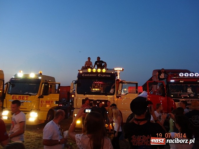 Zdjęcie w galerii na portalu naszraciborz.pl: Tłumy na zlocie Master Truck 2014 wiadomości z regionu