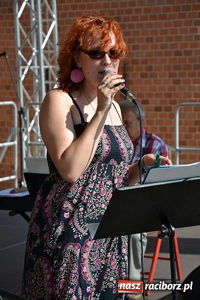 Zdjęcie w galerii na portalu naszraciborz.pl: W krainie uśmiechu - wyjątkowa gala operetkowa na zamkowym dziedzińcu wiadomości z regionu