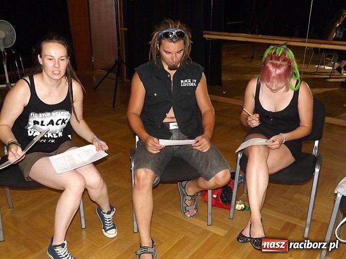 Zdjęcie w galerii na portalu naszraciborz.pl: Jak krzyczeć prawidłowo? Warsztaty śpiewu ekstremalnego w RCK wiadomości z regionu